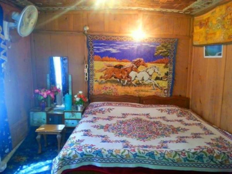 מלון Durgjan New Bul Bul Group Of Houseboats Srinagar מראה חיצוני תמונה