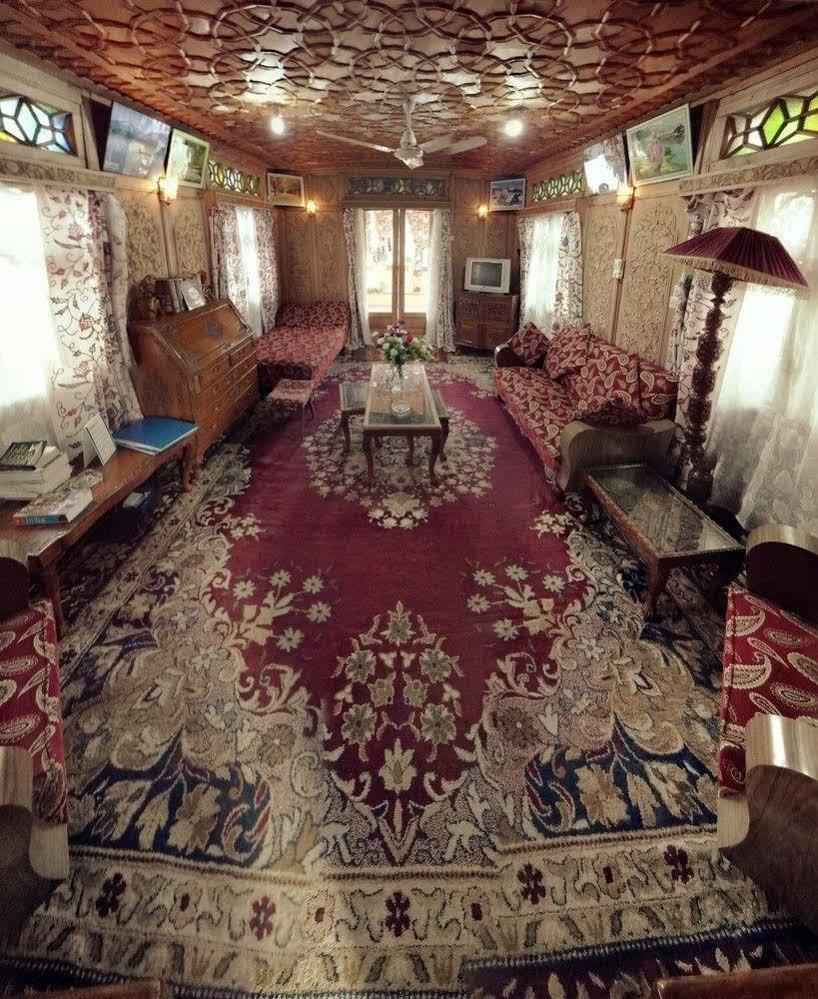 מלון Durgjan New Bul Bul Group Of Houseboats Srinagar מראה חיצוני תמונה